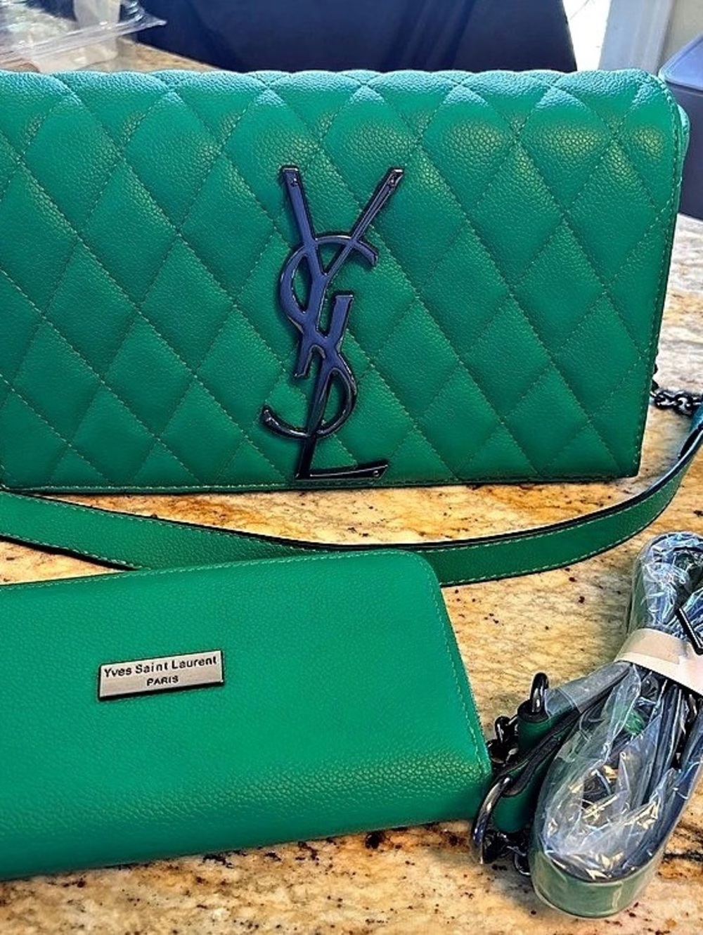 Quilted Green Crossbody Bag Like New
